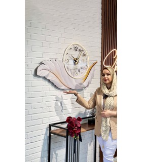 ساعت دیواری لوکس سفید