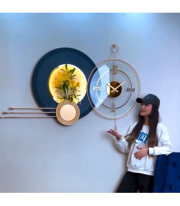 ساعت دیواری گلدان دار
