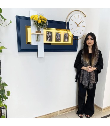 ساعت دیواری قاب عکس دار