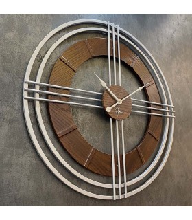 ساعت دیواری چوبی فلزی جدید